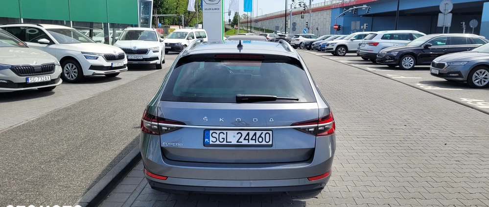 Skoda Superb cena 139999 przebieg: 15000, rok produkcji 2023 z Gliwice małe 379